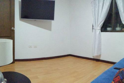 Apartamento Grande Y C�modo