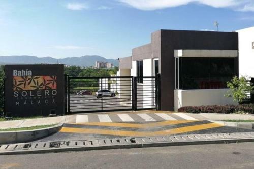 Muy Agradable Y Ambiente Tranquilo En Casa Nueva