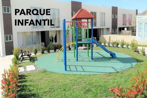 Muy Agradable Y Ambiente Tranquilo En Casa Nueva
