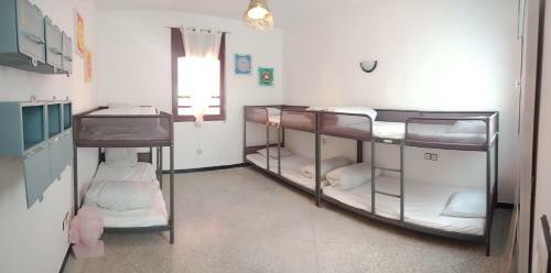 V&d Tamraght Surfers Hostel