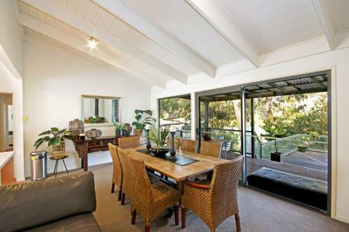 Beach Belle Lorne