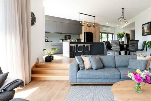 Apartamento Impressively Spacious, Modern And Convenient