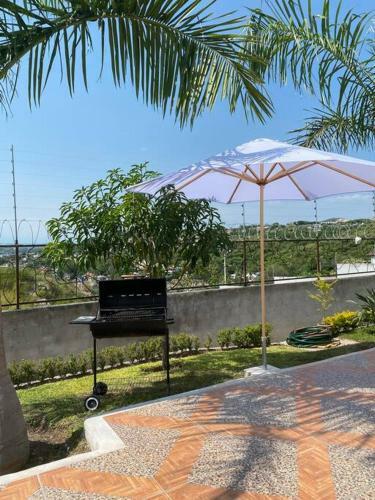Casa Con Piscina Y Jacuzzi Privados