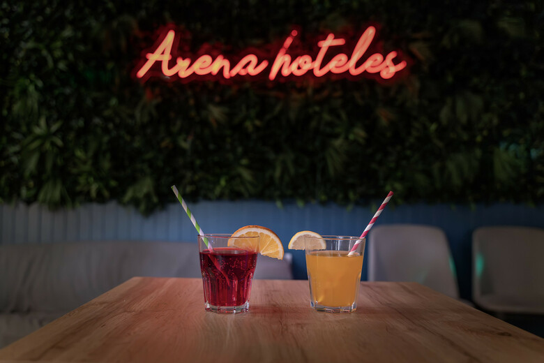 Hotel Arena Suite - S�lo Adultos