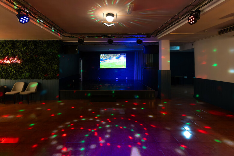 Hotel Arena Suite - S�lo Adultos