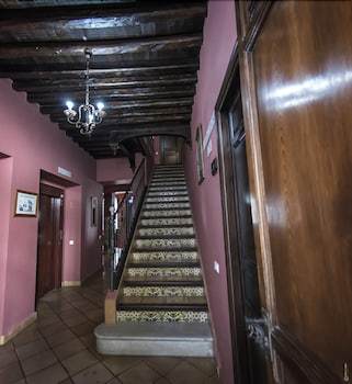 Hotel La Casa Grande Del Burgo