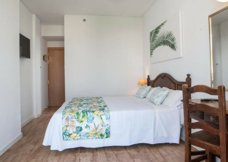 Hotel THB San Ferm�n