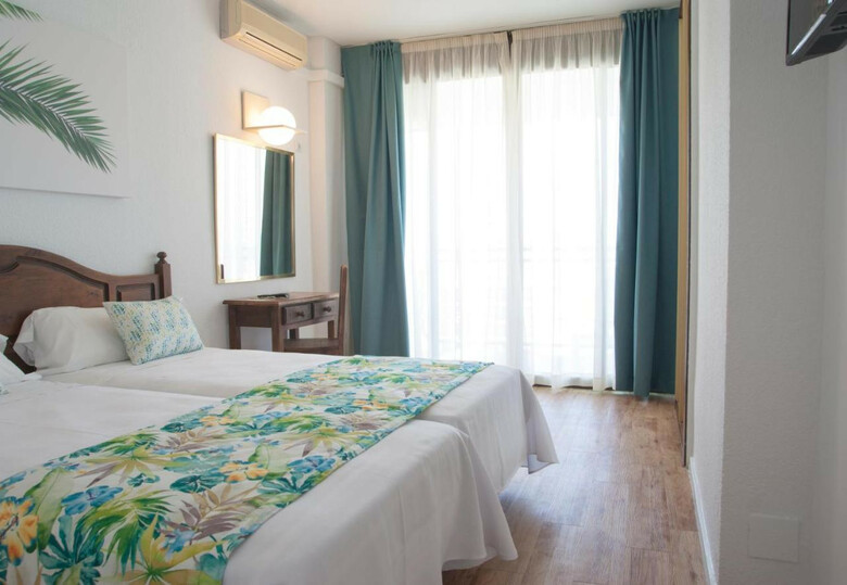 Hotel THB San Ferm�n