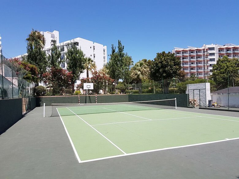 Hotel THB San Ferm�n