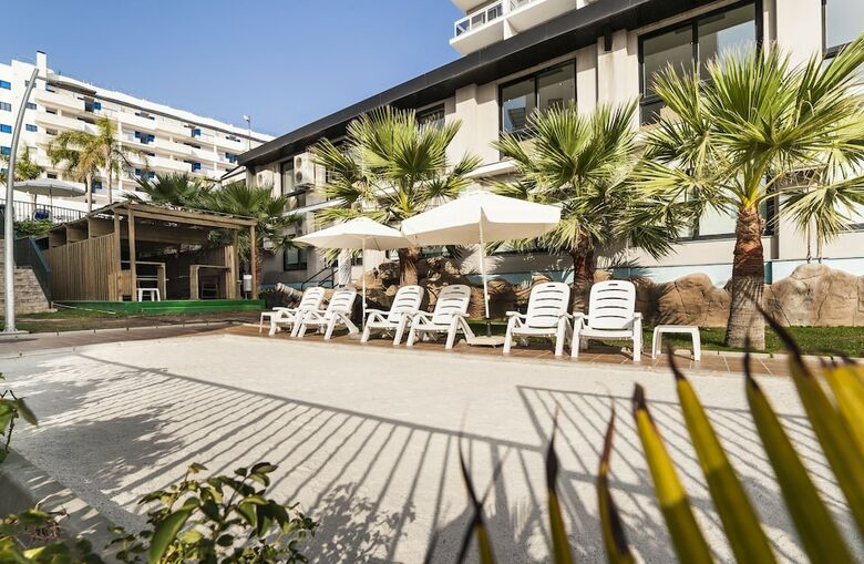 Hotel Globales Los Patos Park