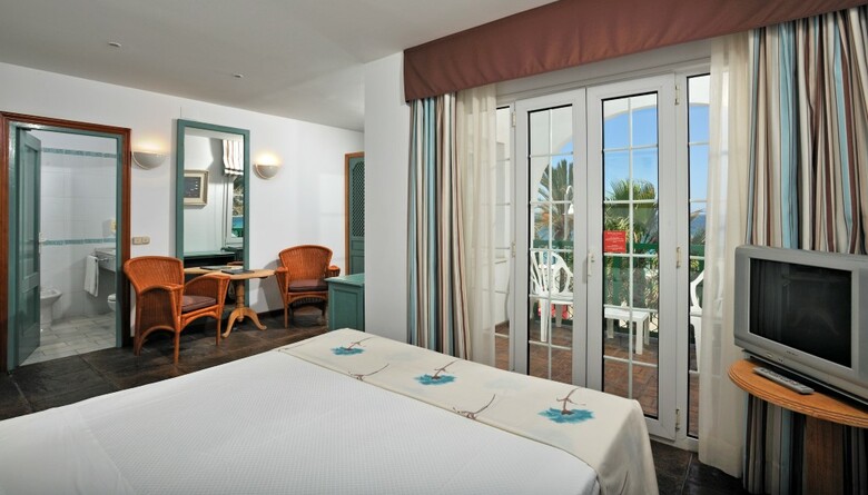 Hotel Sol Los Fenicios
