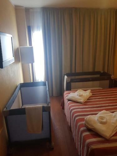 Apartamentos Parot