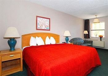 Hotel Quality Inn East
