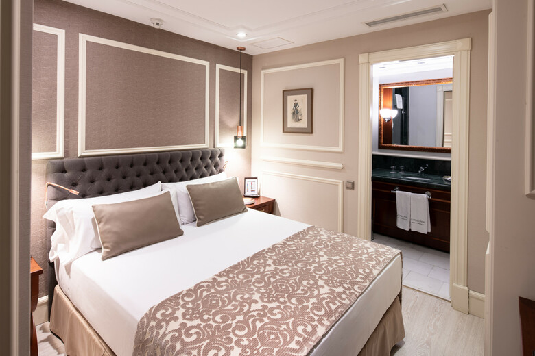 Hotel Catalonia Las Cortes