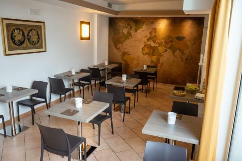 Hotel Garn� Villa Fontana