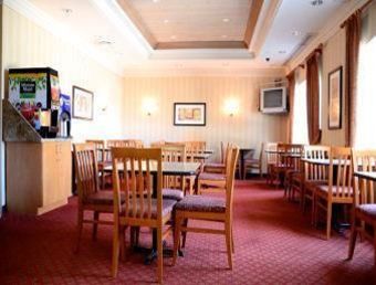 Hotel Days Inn & Suites Collingwood