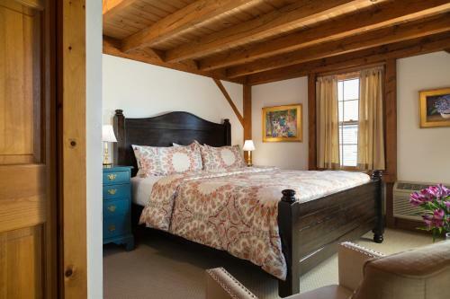 Bed & Breakfast Seven Sea Street Inn