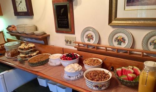 Bed & Breakfast Seven Sea Street Inn