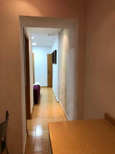Apartamento Amplio Piso En El Centro De C�diz