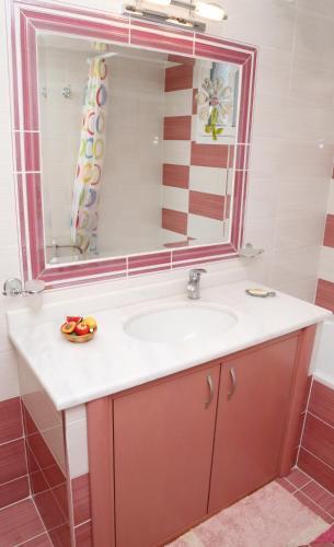 Athina Luxury Apartment