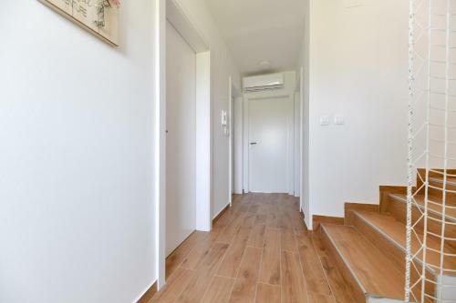 Apartamento Adriaticexplorer Sunrise Duplex Villa With Private Jacuzzy