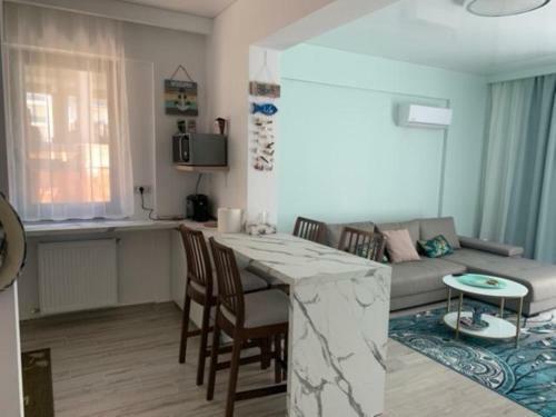 Sunshine Apartment