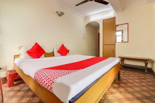Oyo 65090 Hotel Grand Palace