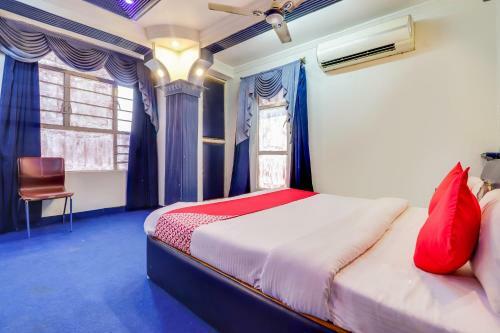 Oyo 65090 Hotel Grand Palace