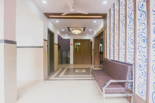 Oyo 88908 Hotel Samrat Palace - Moca
