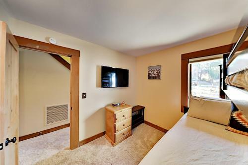 Aspen Grove Condo