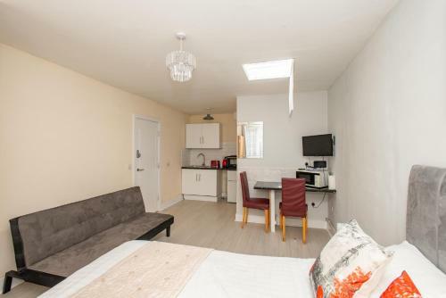 Motel Studio Accommodation 1