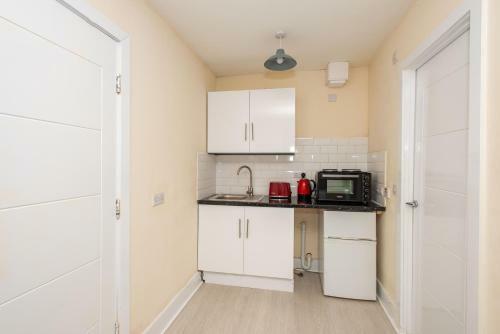 Motel Studio Accommodation 1