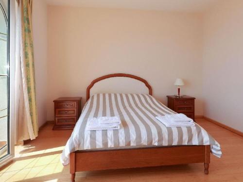 Simplistic Apartment In Dramalj With Terrace