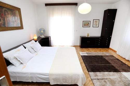Apartman Petri?