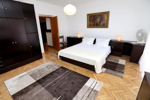 Apartman Petri?