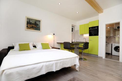 Apartman Petri?