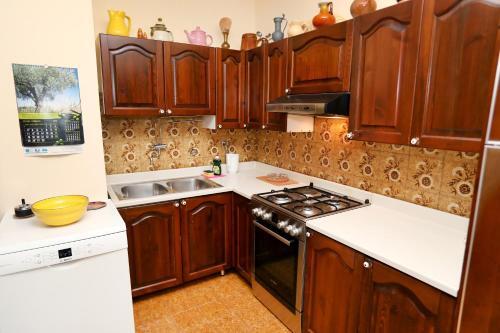 Apartman Petri?