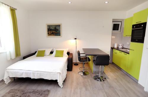 Apartman Petri?