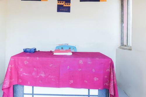 Hotel Spot On 63107 Trimurti Yatri Niwas