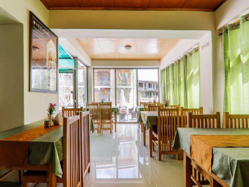 Oyo 5768 Hotel Lhalingkha