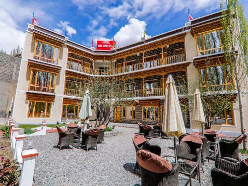 Oyo 5768 Hotel Lhalingkha