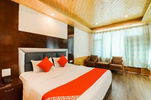 Oyo 61499 Hotel For Season