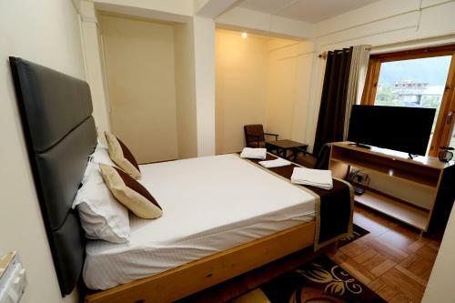 Hotel Zaara Resort