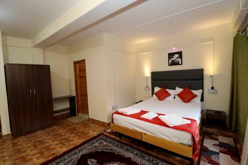 Hotel Zaara Resort