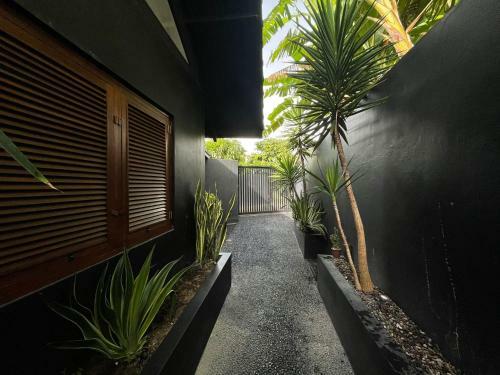 Villa Black