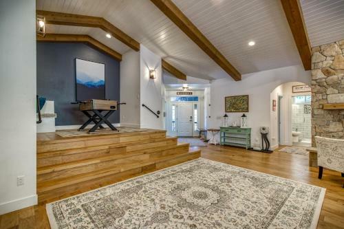 Gammon Cabin