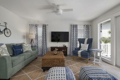 New Bay Dreamin 4 Bedroom Private Pool Spa Beach Front Property Home