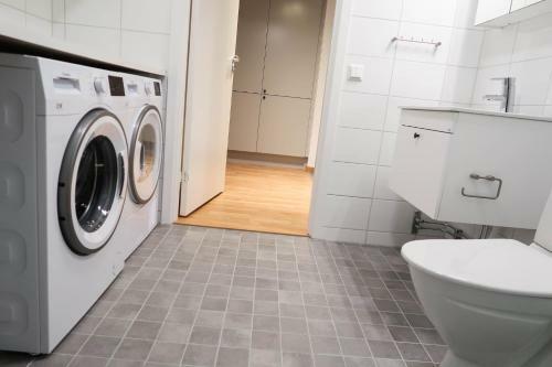 Luxury Business Studio Apartment Street View