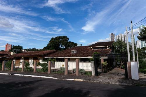 Casa Em Bairro Nobre