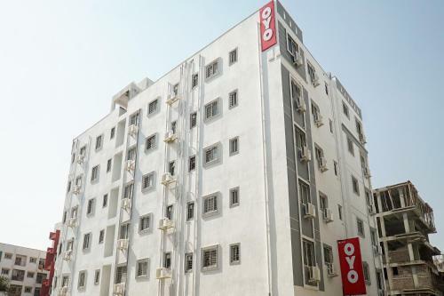 Hotel Oyo Flagship 23990 Manjari